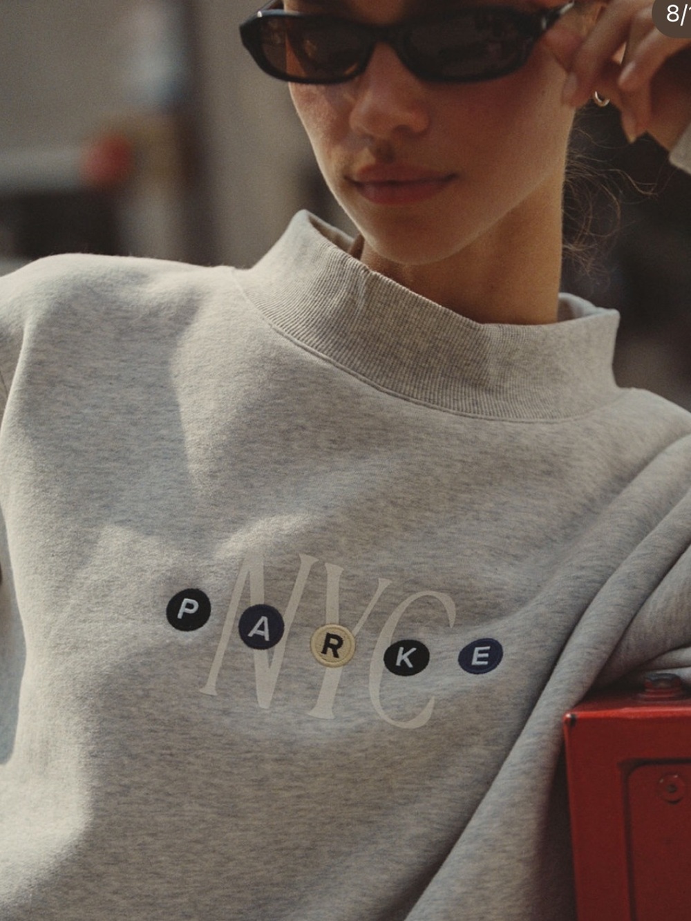 Parke Gray Mock-Neck NYC Parke Graphic Sweatshirt